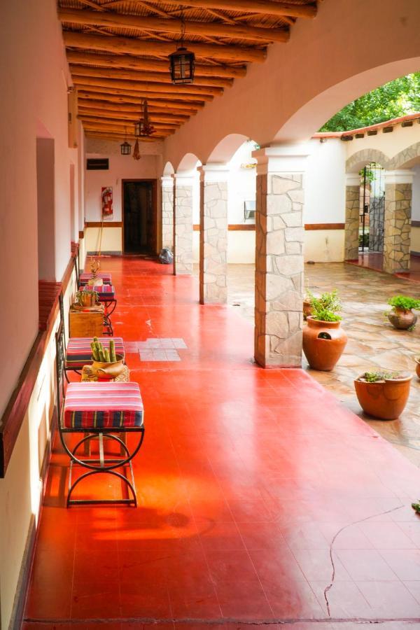 Azul Humahuaca Hostal Exterior photo